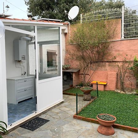 Resort Dependance Di Villa Rosa Maria Savona Exterior photo