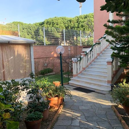 Resort Dependance Di Villa Rosa Maria Savona Exterior photo